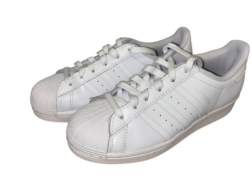adidas Women&#39;s Original Superstar Sneaker White Size 6 FV3285 - $31.85