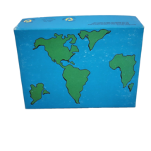 VINTAGE 1990&#39;s MOONBEAM SCHOOL TEACHERS EARTH GLOBE EMPTY PENCIL STORAGE... - $349.65 MXN