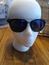Pugs Sunglasses A Few Scratches - £27.17 GBP
