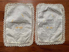 Vintage Embroidered Linen doilies with crocheted edge set #34M - £6.29 GBP