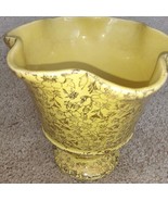 Vintage Pioneer Pottery made in USA scalloped vase 22 k gold hand painte... - £23.46 GBP