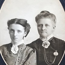 1910s Mother &amp; Daughter w/Pocket Watch Victorian Cabinet Photo Card Norfolk NE - £18.21 GBP