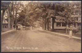 Bethel, Vermont RPPC - River Street Residential Scene ca. 1920s Photo Postcard - £12.32 GBP