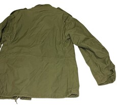 Vintage U.S. Army M-65 Field Jacket OG-107 Cold Weather Medium Regular 1970s image 9