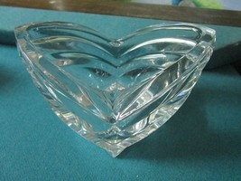 Crystal  Heart Shaped Candy Bowl [GL-10] - £27.37 GBP