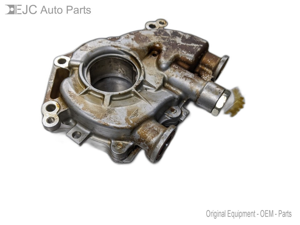 Engine Oil Pump For 12-20 Nissan NV2500  4.0 15010EA20A RWD - $34.60