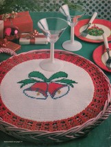 Crochet Bells Tray Mat Tannenbaum Runner Xmas Coasters Santa Wall Decor ... - $8.99