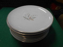 Beautiful KAYSONS  China &quot;Golden Rhapsody&quot; 1961  Set of 8 DINNER Plates - £48.73 GBP