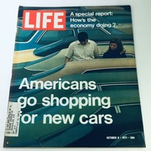 VTG Life Magazine October 8 1971 - Photograph of Americans Shop For New Car - £10.42 GBP