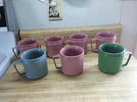 Vintage Aladdin insulated mugs - $23.74