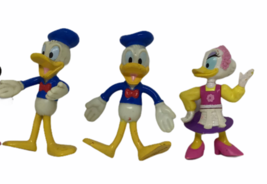 Walt Disney Resort Epcot Donald Duck Daisy Bendable Figurines Collectabl... - $19.75