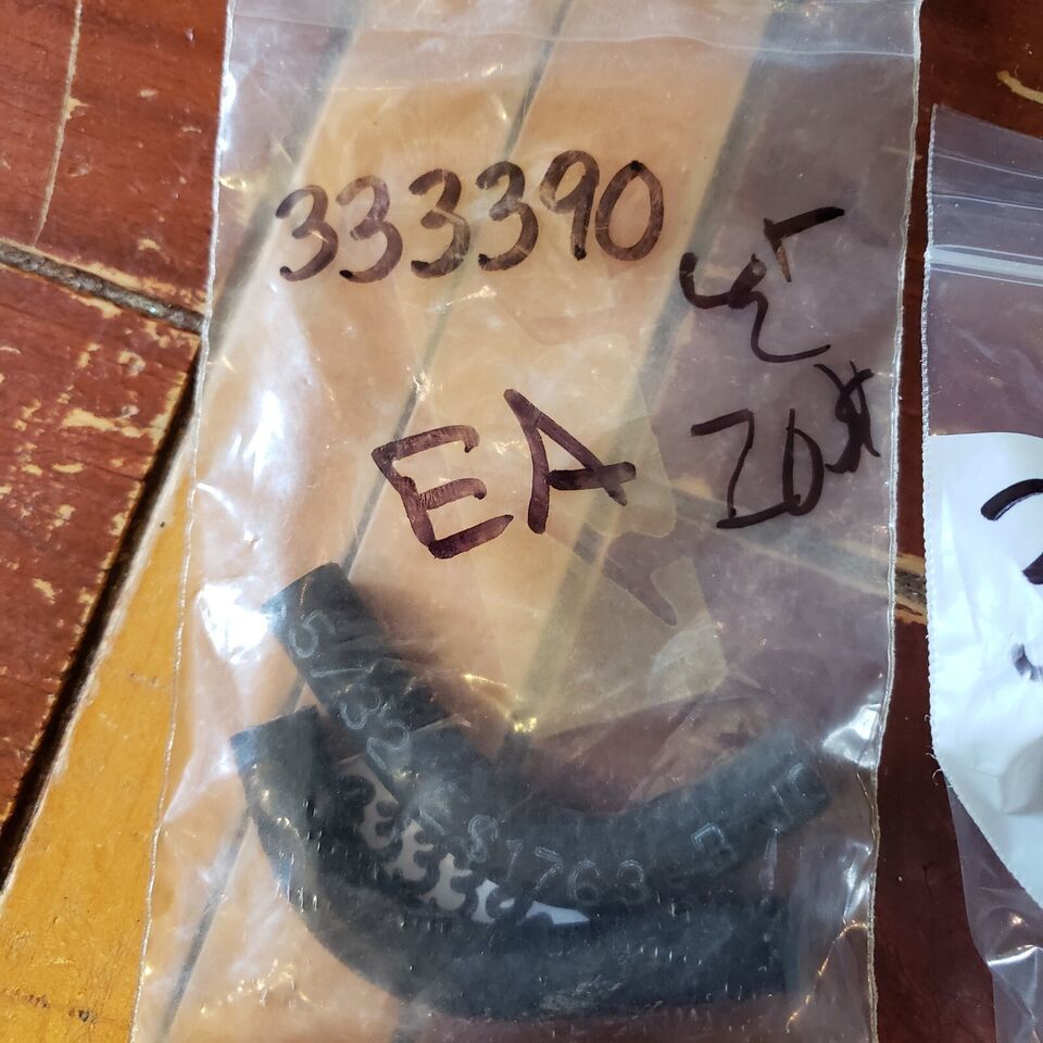 OEM NOS Nice LOT of 2 OMC Johnson Marine Engine Hose Connector # 333390 - $15.19
