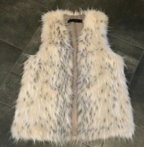 Zara Basic White With Grey and Black Detail Faux Fur Winter Fashion Vest... - £44.69 GBP