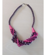 Vintage 1980s Wooden Bead Swirl Pink Purple Necklace Totally Awesome!! - $457.13 MXN