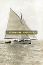 rp13905 - Unknown Yacht in the Solent off Isle of Wight - print 6x4 - $3.00