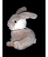 Gund Vintage 1988 BRAMBLES 11&quot; Tan &amp; White Plush Sitting Bunny Rabbit - $26.73 CAD