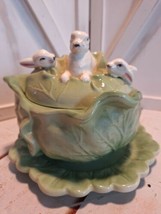 Vtg Holland Mold Ceramic Cabbage Bowl with Lid and 3 Bunnies Rabbits - $14.84