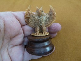 (tb-bird-21) lil dancing tan Horned Owl TAGUA NUT palm figurine Bali lov... - £41.00 GBP