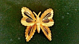 Vintage Designer Signed Monet Gold Tone 1 3/4 Inch Butterfly Brooch Pin - £31.86 GBP