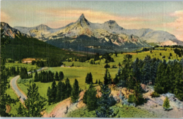 Vista of Pilot Peak Index Peak and Clarks Fork Valley  Montana Postcard - £5.41 GBP