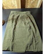 Liz Claiborne size 10 silk skirt with acetate liner - $20.84 CAD