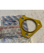 New Holland 578189 Flangette 70mm Bore 4-3/4&quot; Long 4-1/8&quot; Wide - $561.45 MXN