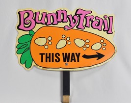 Vintage Bunny Trail This Way Easter Printed  Carrot Sign - £31.64 GBP