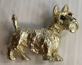 Scottie Dog Pin Brooch Texture Gold Tone Scottish Terrier Unbranded - £6.21 GBP