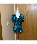 Daisey Fuentes NWOT Ladies PS empire waist top - $26.50
