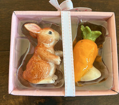 Blue Sky Clayworks Salt Pepper Shakers Easter Bunny Carrot New In Box - £20.09 GBP