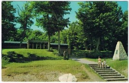 Postcard Nature Museum Algonquin Park Ontario - £2.32 GBP