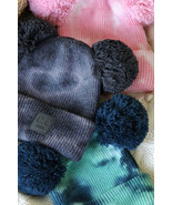 CC Kids Pom Pom Tie-Dye Beanie Hat - $450.03 MXN