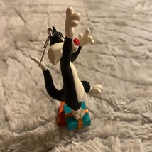 1993 Hallmark Keepsake Ornament Sylvester and Tweety Looney Tunes - £7.61 GBP