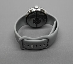 Google Pixel Watch 2 GA05031-US Polished Silver Case w/ Gray Band image 3