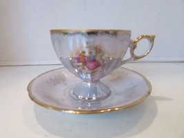 Royal Crown China 4660 Teacup And Matching Saucer Blue Pearlized Couple Motif - £11.57 GBP