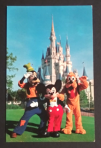 Walt Disney World Mickey Goofy Pluto Castle UNP Vtg Postcard c1970s #010011602 - £5.97 GBP