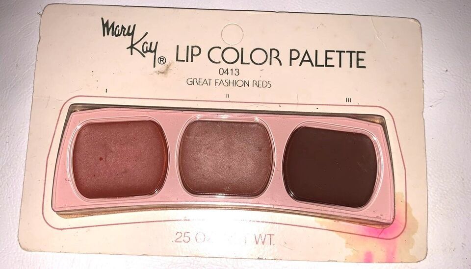 VTG 80s Mary Kay LIP COLOR PALETTE Great Fashion Reds 0413 3 Color NOS - $9.90