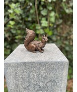 Alert Squirrel – Bronze Sculpture. 12x6x12cm - 0.7Kg - $1,652.49 MXN