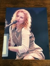 Vintage Tori Amos 8x10 Glossy Photo Playing Piano - €8,71 EUR