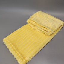 BLEKUCTS Blanket throws Luxury Flannel Fleece Home Furnishing Blanket, Yellow - £13.58 GBP