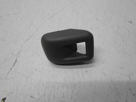 2006 Toyota Tundra Rear Cab Tie Down Right Or Left With Bolt And Cover - $26.99