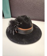 Vintage Betmar Wool Felt Hat W/ Feather Black USA - £26.15 GBP