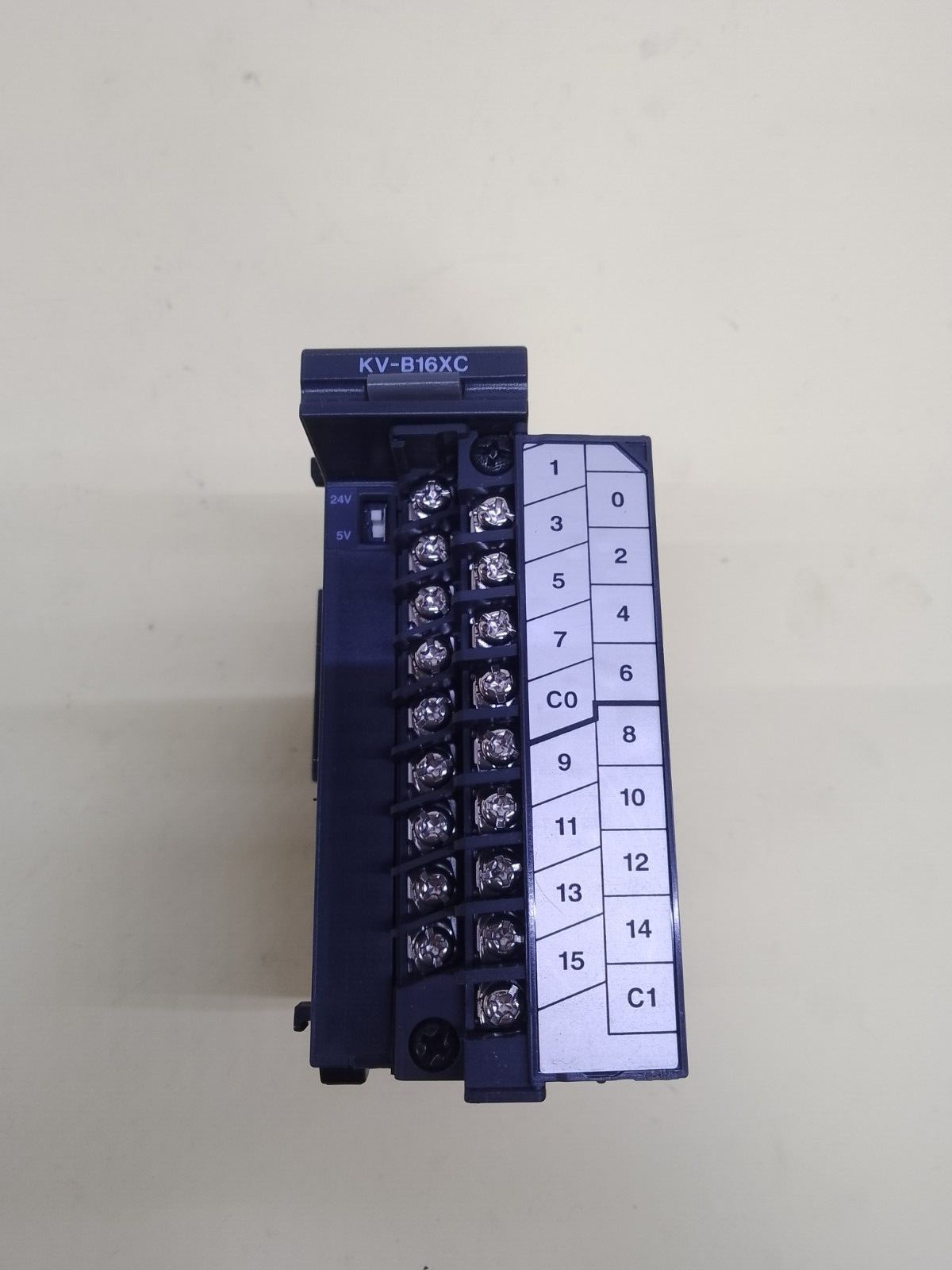 Keyence KV-B16XC PLC 16-Point Relay Input and 50 similar items