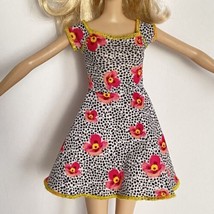 Barbie Off Shoulder White Dress Pink Yellow Flowers Black Dots Fashion - £5.57 GBP