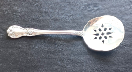 Vintage Towle Sterling Silver Old Master Bon Bon Spoon w/ Pierced Bowl - £27.59 GBP