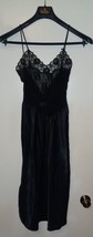 Vintage Lady Lynne 34 Full Slip Nightgown Dress Scalloped Black USA Union Made - £39.23 GBP