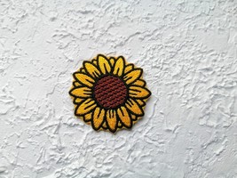 Embroidered Patch. Embroidered Sunflower Patch. Iron On patch. - £3.90 GBP+