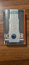 The Hunt For Red October By Tom Clancy Paperback - $239.93 MXN