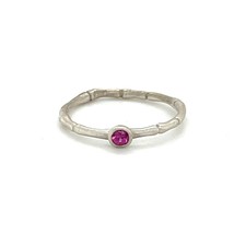 Sterling 18k White Vermeil Bamboo w/ Bezel Set Ruby Ring Sz 5.50 - $58.41