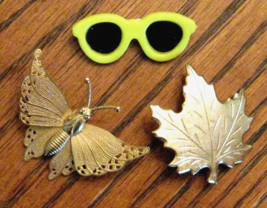 Scatter Pin LOT of 3 Gold Plated Butterfly Fall Maple Leaf Sunglasses Brooch VTG - £10.25 GBP